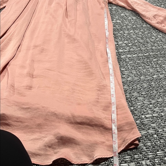 Old Navy | Lightweight Quarter Sleeve Peach Dress - Picture 9 of 16
